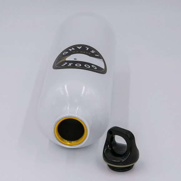 Goose Island Beer Co. Aluminum Water Bottle - Picture 7 of 8